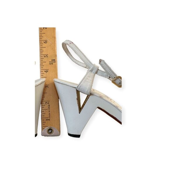 Vintage Amalfi Rangoni Sandals White Multi Strap Italy Block Heels, V-Cut Heels - Picture 10 of 11